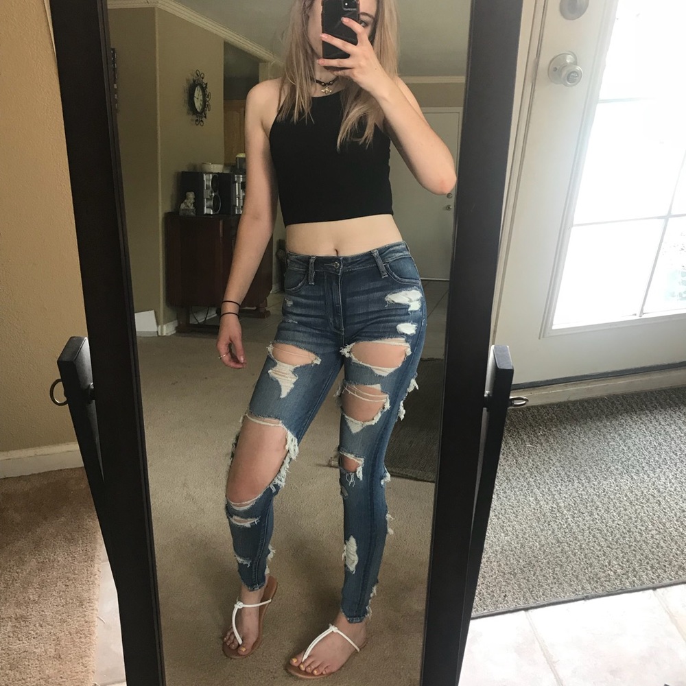 American Eagle High Waisted Distressed Jeans
